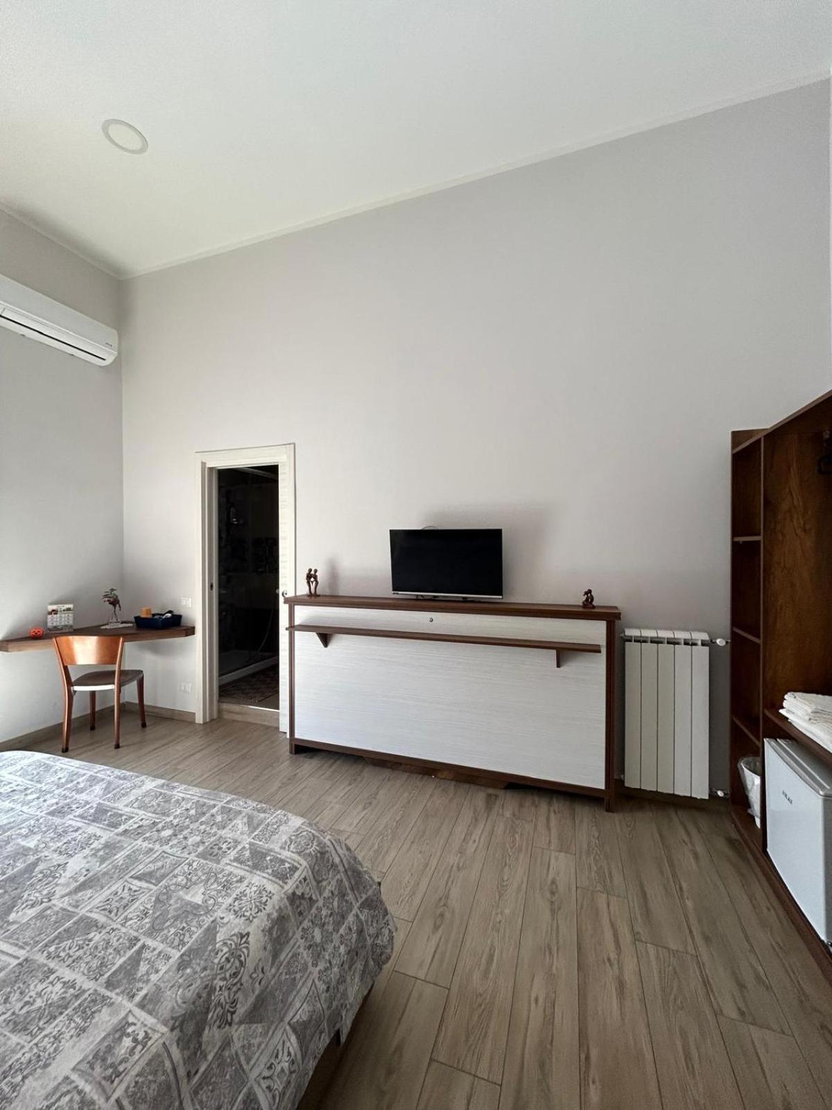 Casa Agnese B&B Naples Luaran gambar